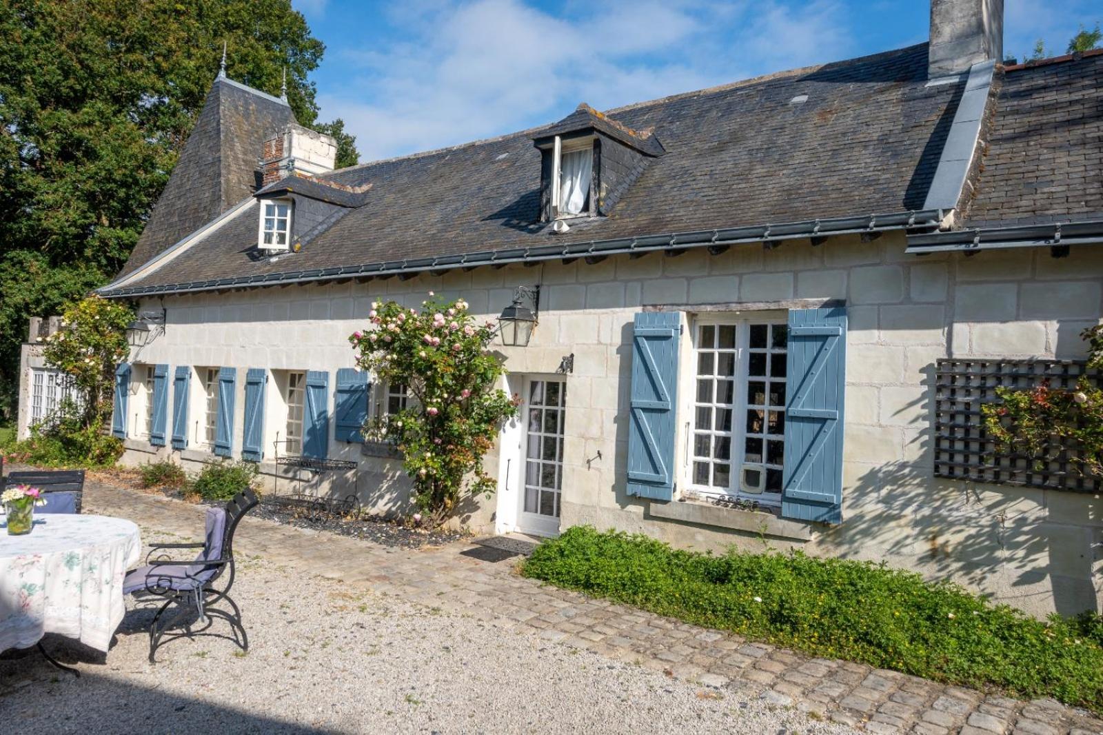 Le Mouton Bed & Breakfast Blaison Екстериор снимка