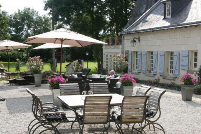 Le Mouton Bed & Breakfast Blaison Екстериор снимка