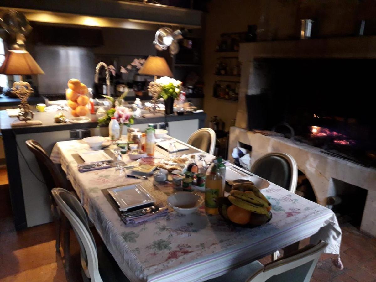 Le Mouton Bed & Breakfast Blaison Екстериор снимка
